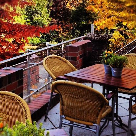 Germania Hotel Am Schlosspark Meyenburg  Екстериор снимка
